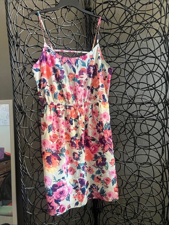 Forever 21 Dresses & Skirts - Floral Short Dress